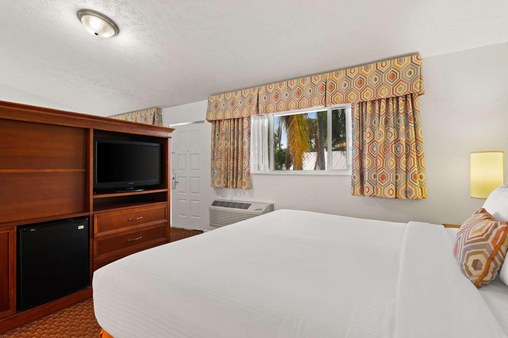Best Western Port St. Lucie Экстерьер фото