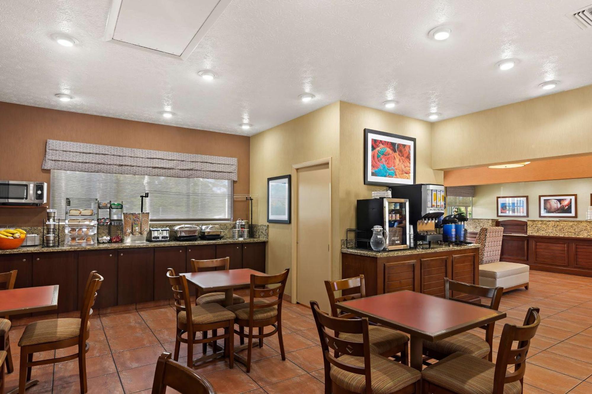 Best Western Port St. Lucie Экстерьер фото