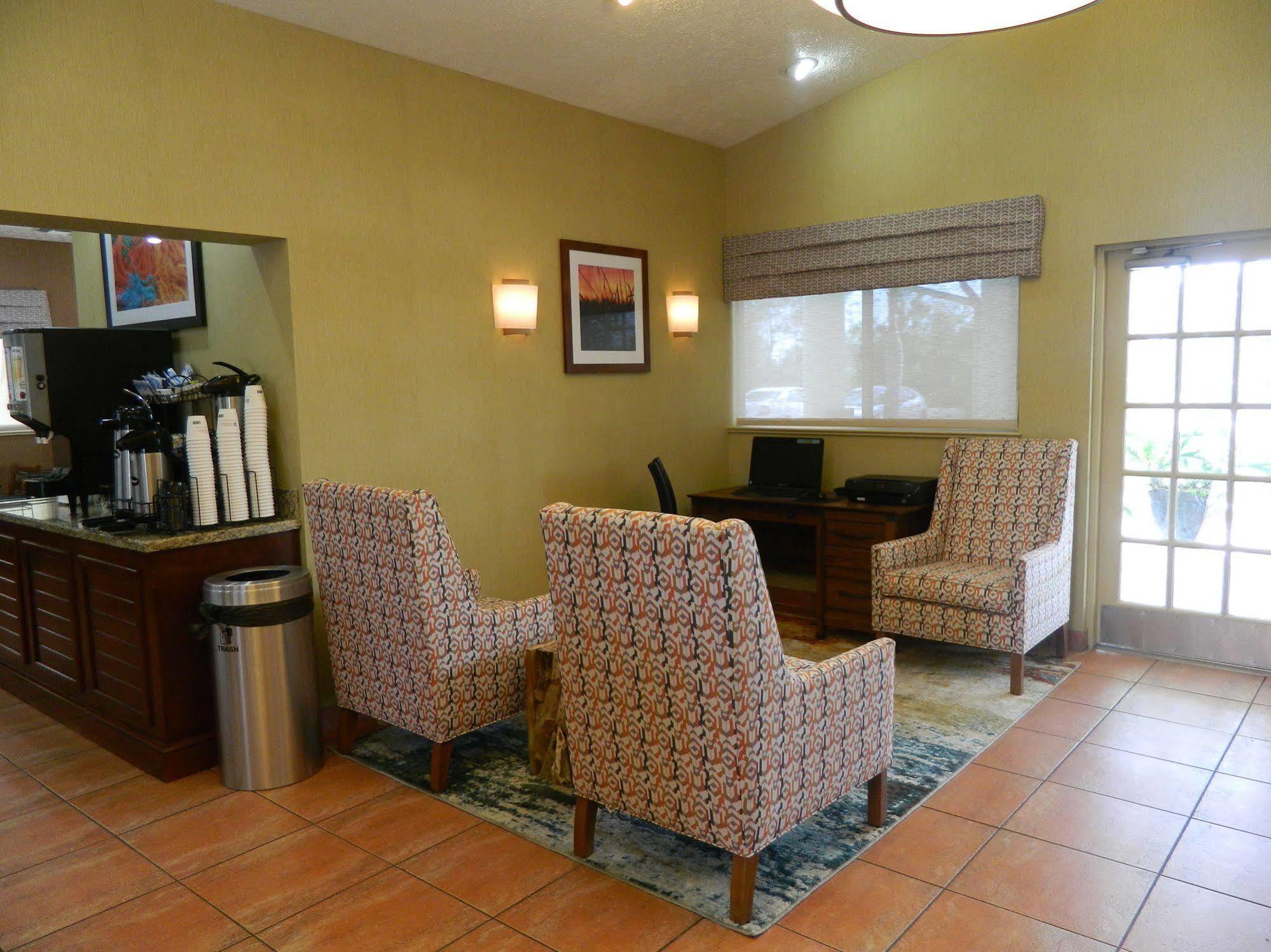 Best Western Port St. Lucie Экстерьер фото