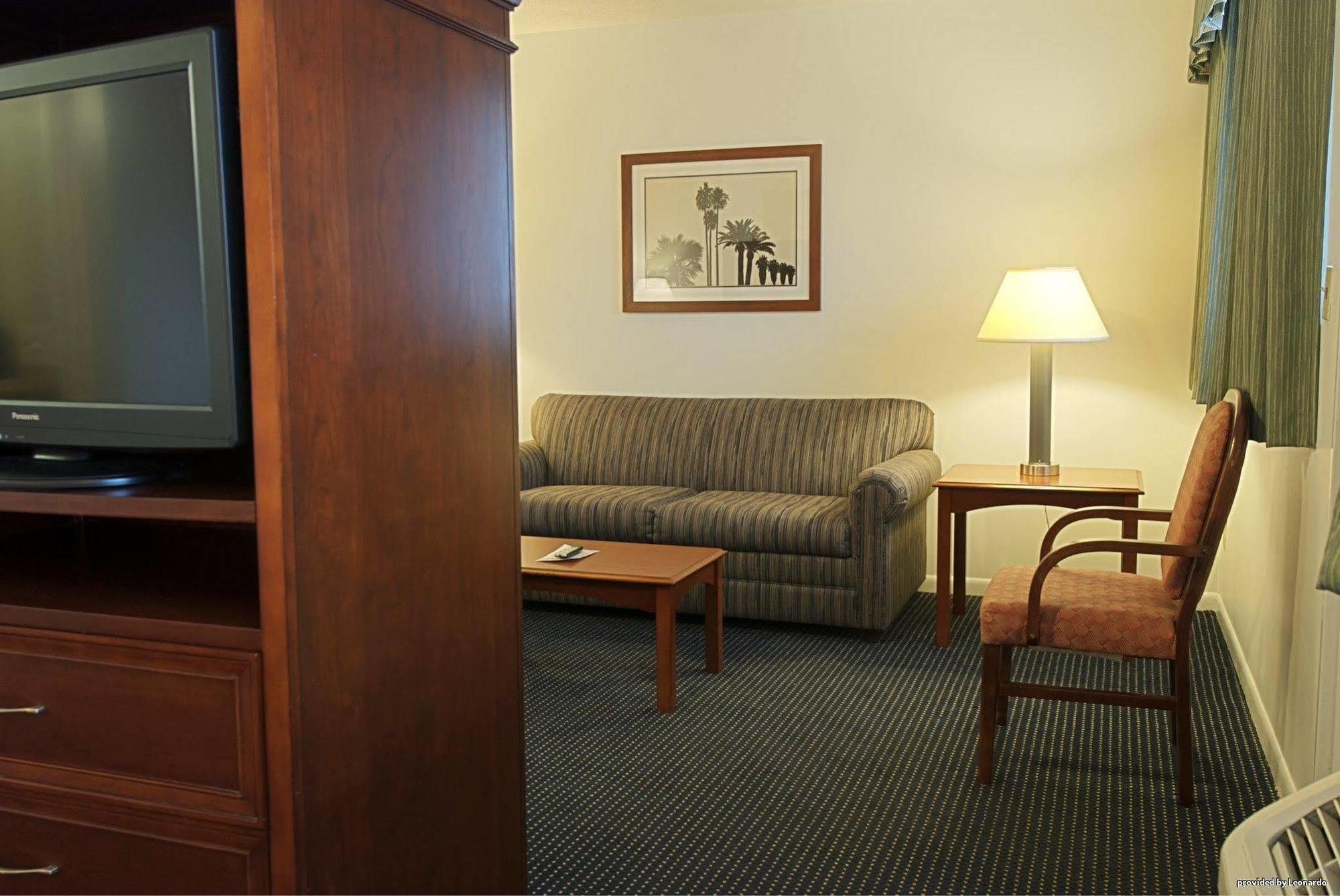 Best Western Port St. Lucie Экстерьер фото